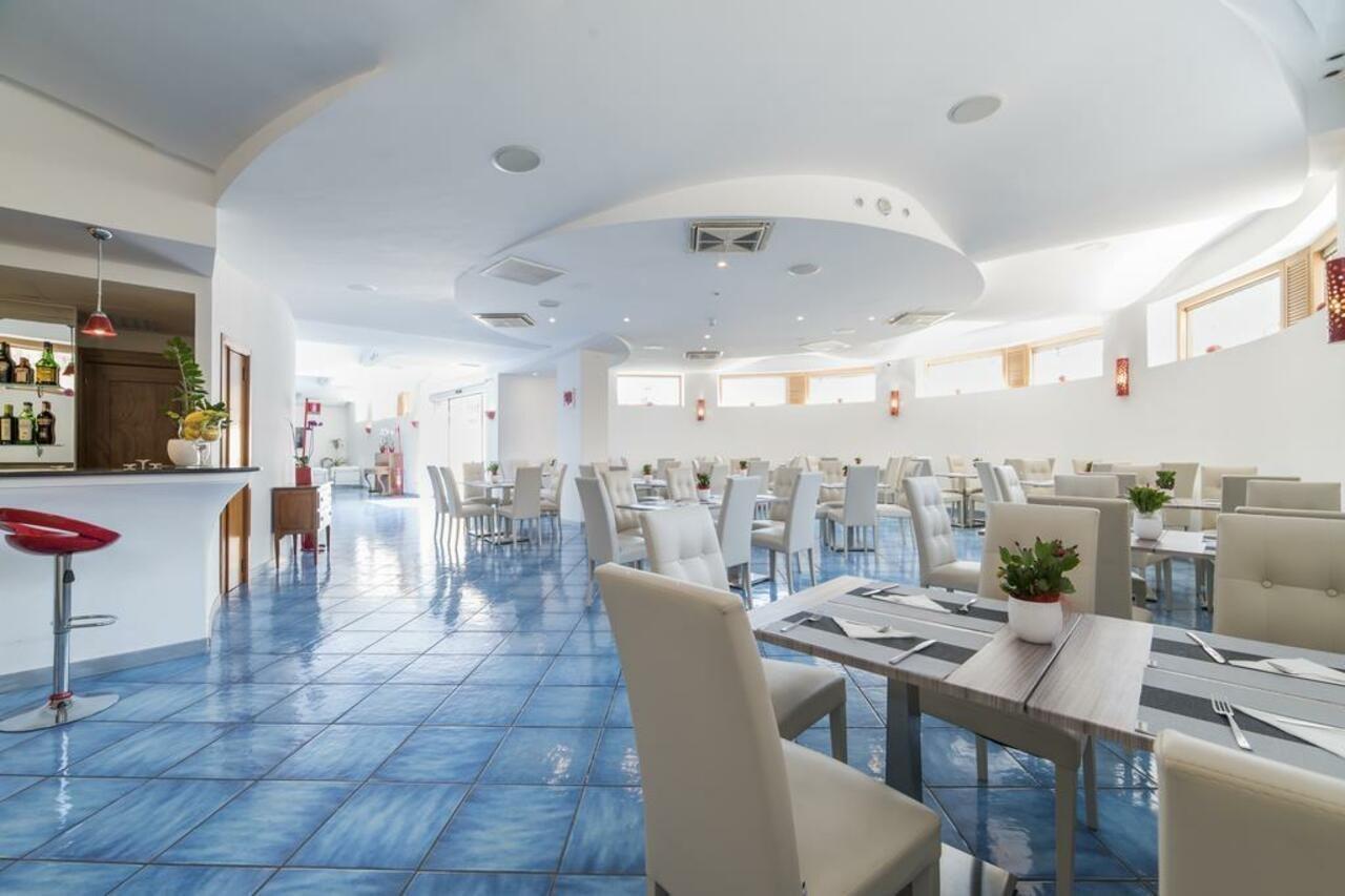Hotel Sole Splendid Maiori Exterior photo