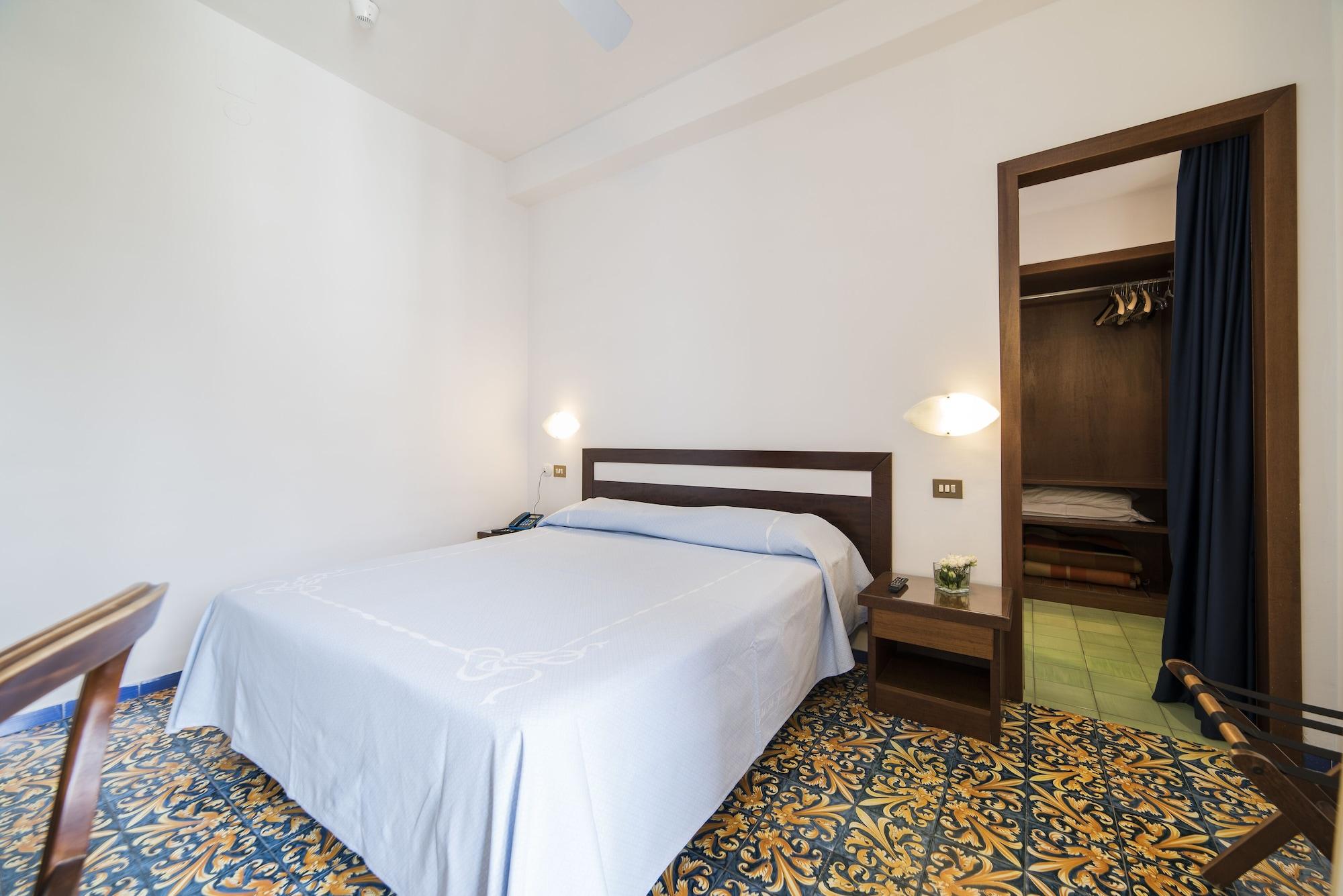 Hotel Sole Splendid Maiori Exterior photo