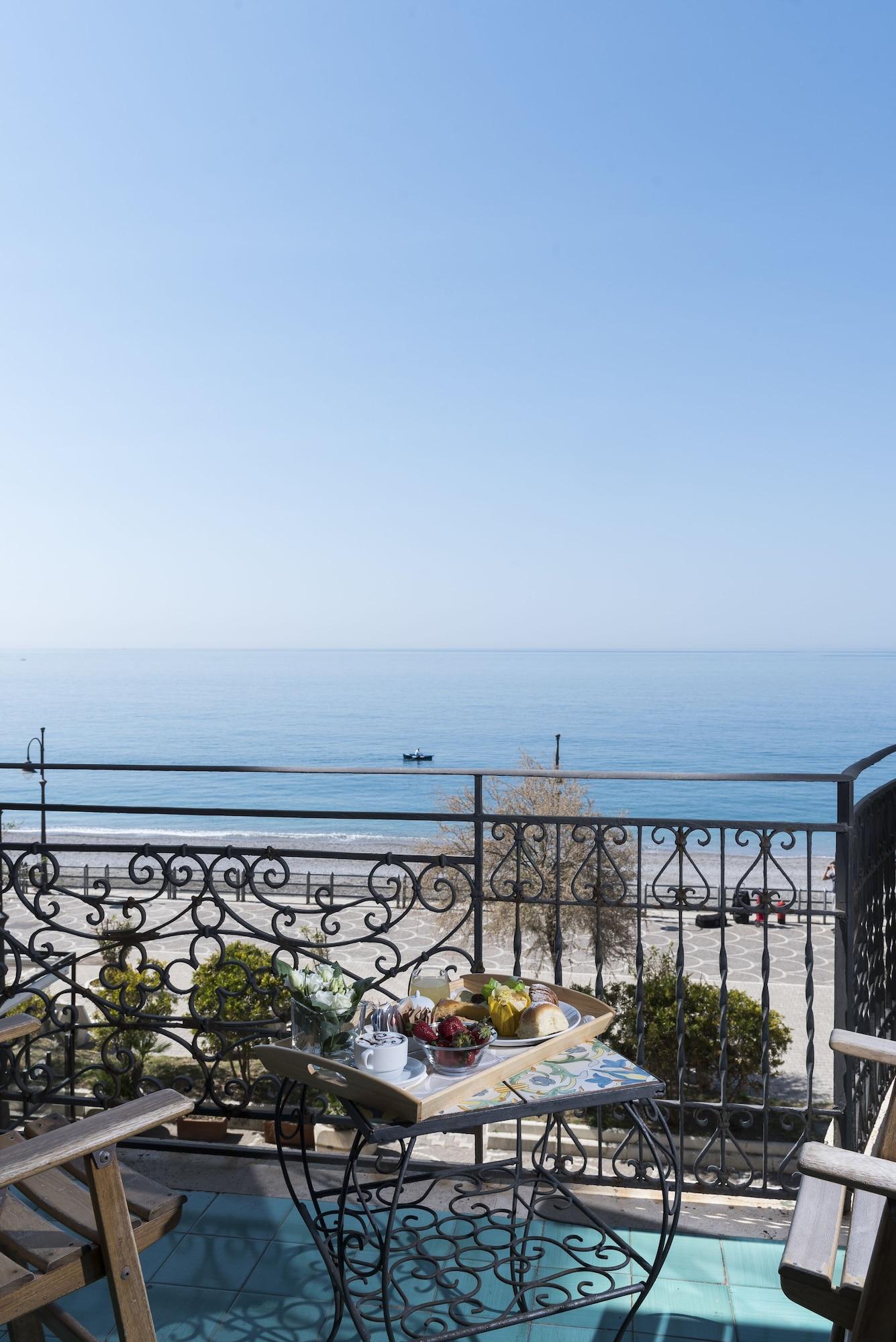 Hotel Sole Splendid Maiori Exterior photo